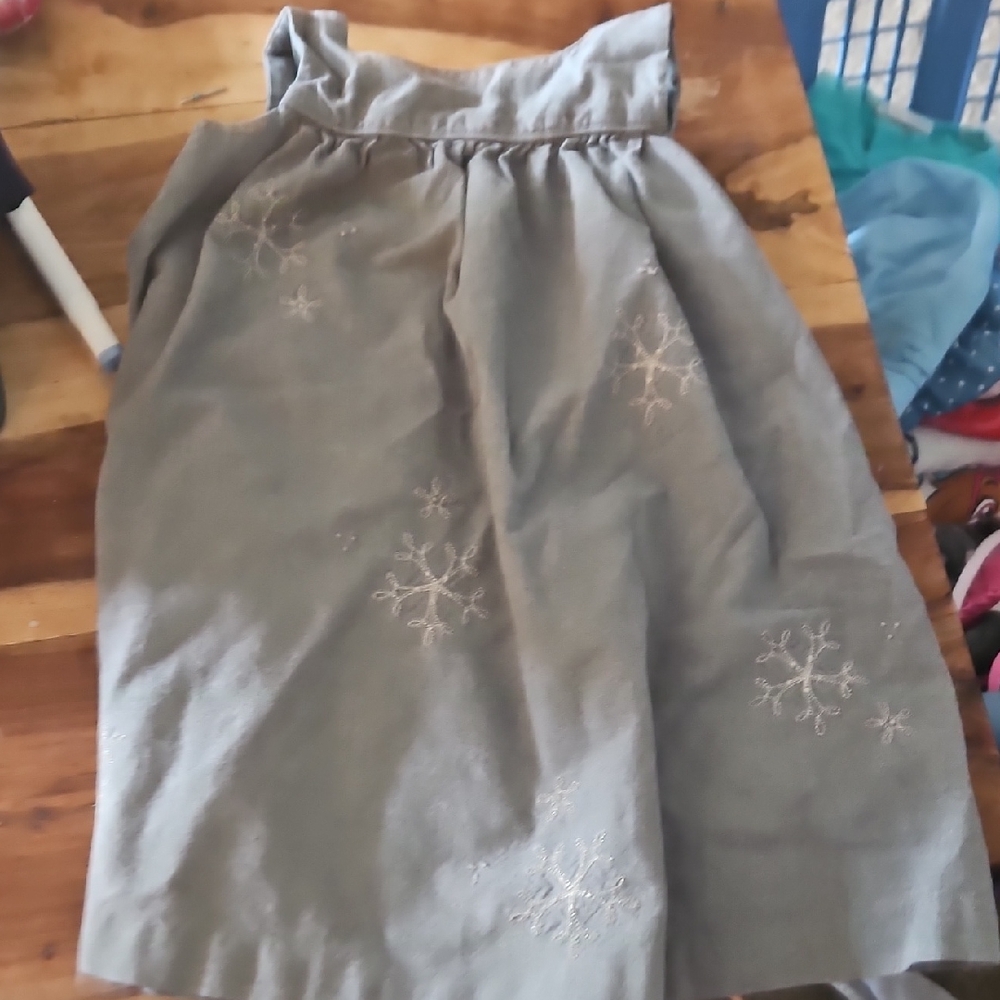 Elegant Gray Embroidered Dress 2T